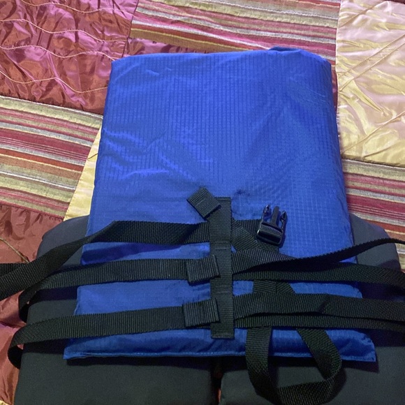 Overton’s life vests! - Picture 5 of 9